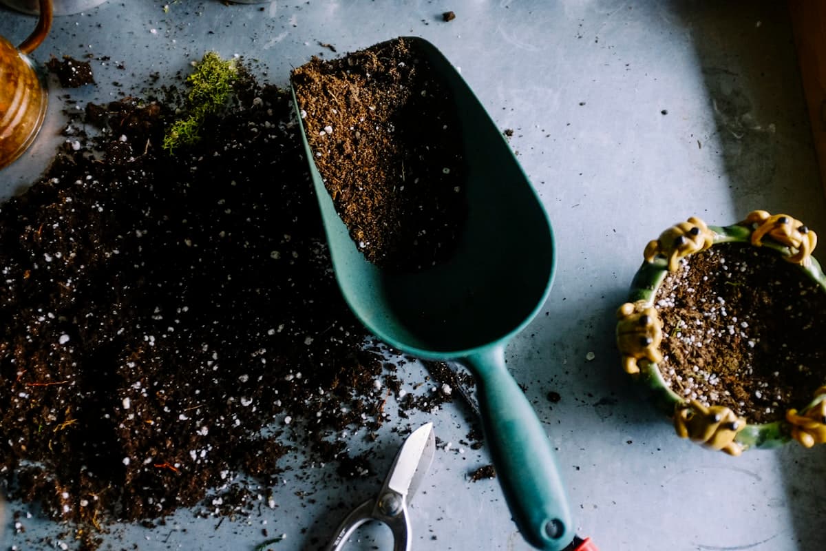 Lawn and garden supplies